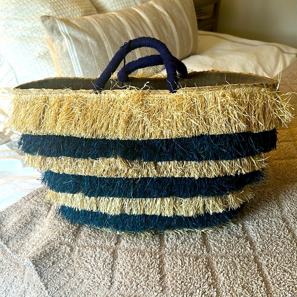 KAYU straw bag